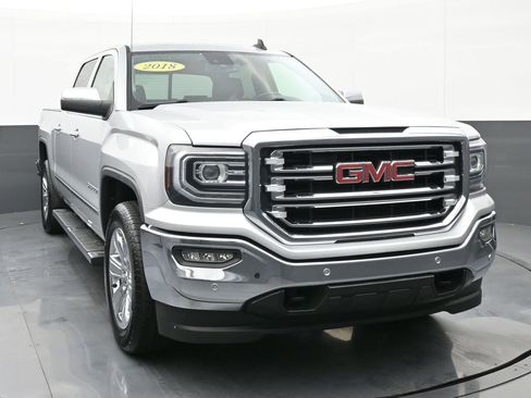 Used 2018 GMC Sierra 1500 SLT image 8