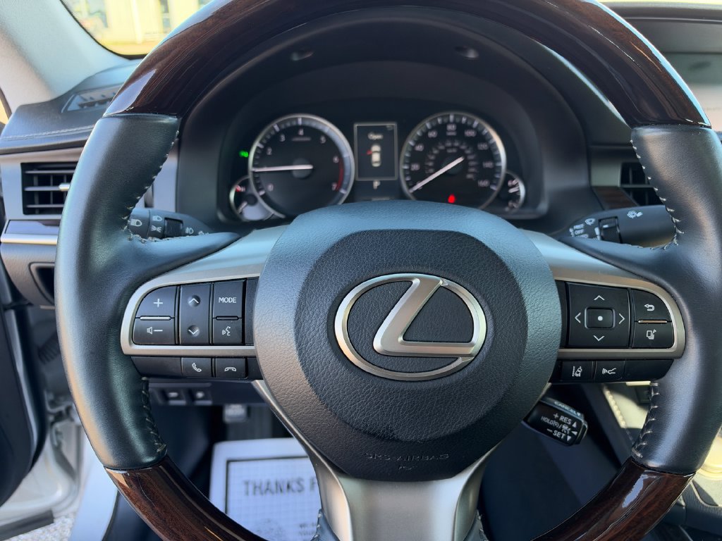Used 2016 Lexus ES 350 w/ Ultra Luxury Package FWD image 12