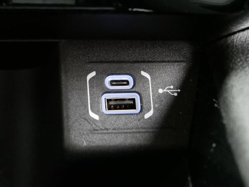 New 2025 Jeep Compass Limited image 41