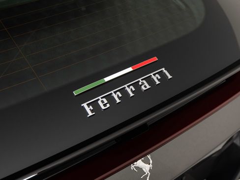 Certified 2025 Ferrari 12Cilindri RWD image 17