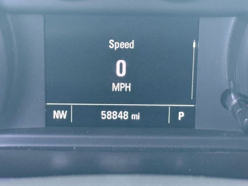 Used 2021 Chevrolet Silverado 1500 Custom image 15