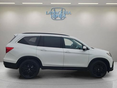 Used 2021 Honda Pilot Special Edition image 6