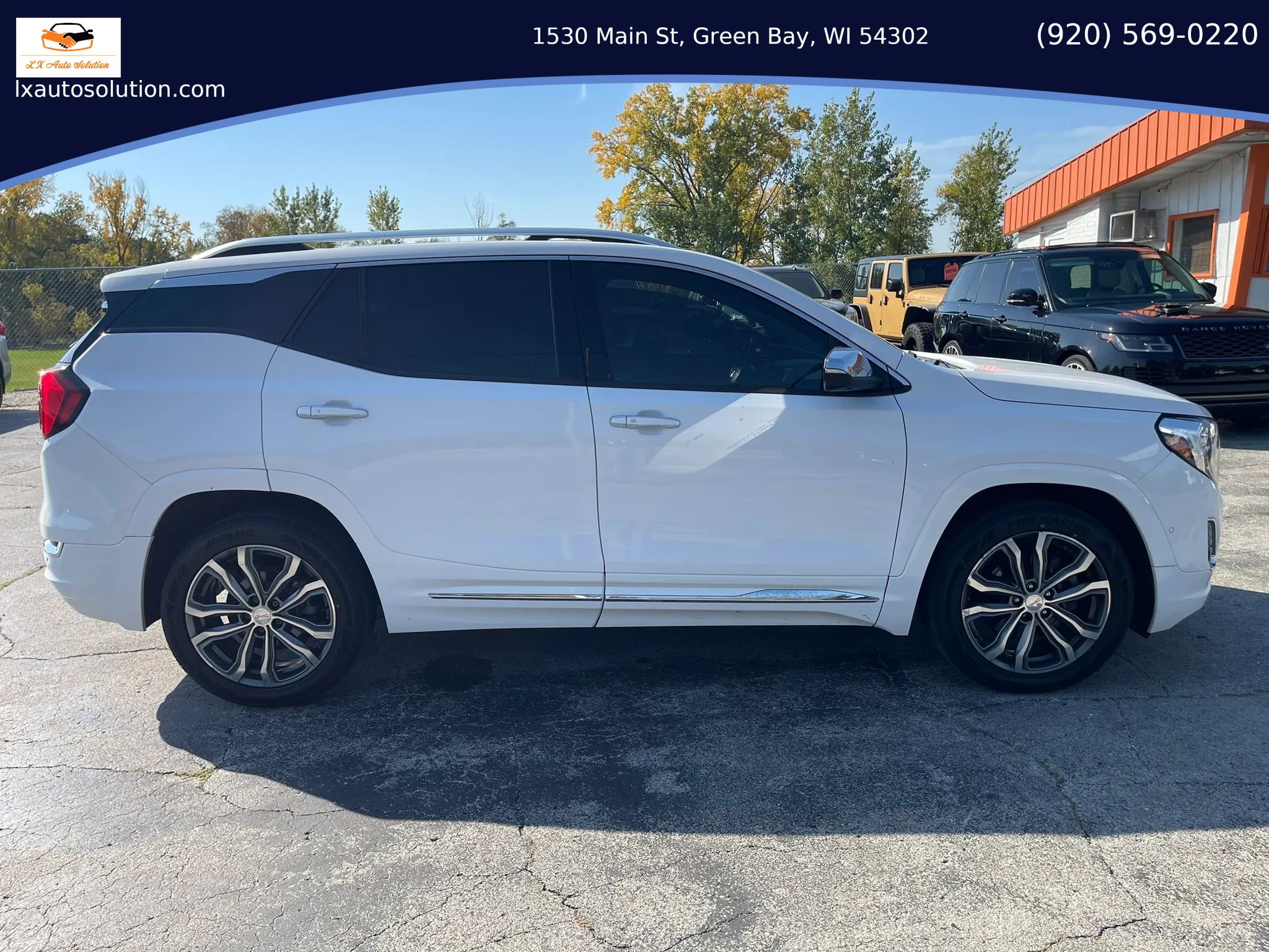 Used 2020 GMC Terrain Denali w/ GMC Pro Grade Package AWD/4WD image 8