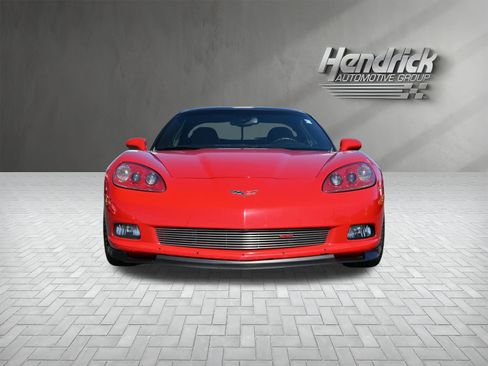 Used 2006 Chevrolet Corvette Coupe w/ Performance Package image 5