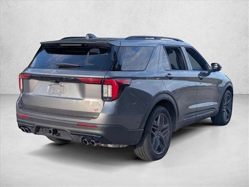 Used 2025 Ford Explorer ST w/ Sun And Sound Package AWD/4WD image 3