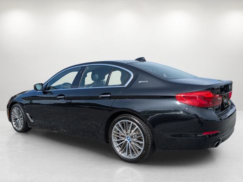 Used 2018 BMW 530e RWD image 7
