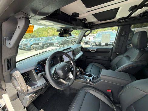 New 2026 Ford Bronco Badlands AWD/4WD image 12