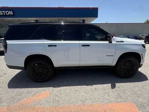 Used 2026 Chevrolet Tahoe High Country AWD/4WD image 9