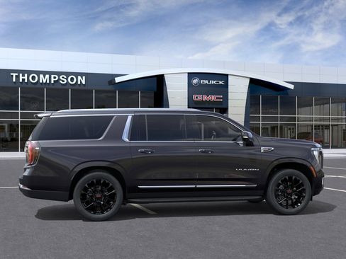 New 2026 GMC Yukon XL Elevation AWD/4WD image 32
