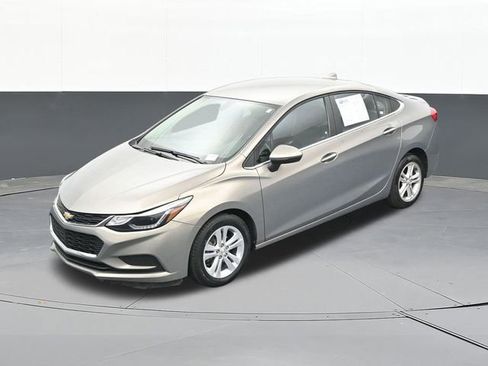 Used 2017 Chevrolet Cruze LT w/ Convenience Package FWD image 69