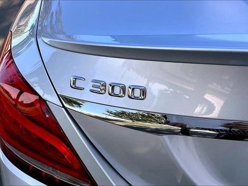 Used 2016 Mercedes-Benz C 300 Sedan image 8
