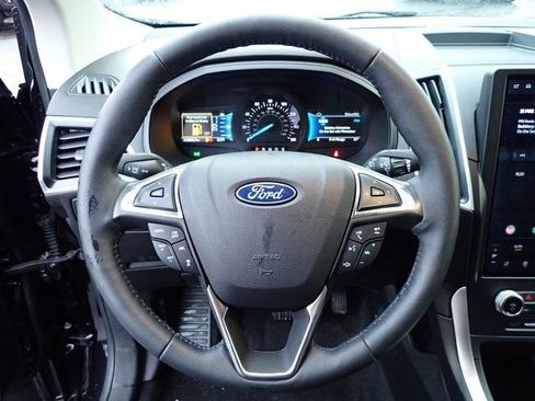 Certified 2024 Ford Edge SEL w/ Convenience Package AWD/4WD image 23