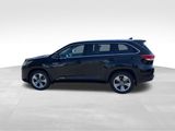 Used 2017 Toyota Highlander Limited image 2