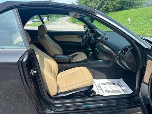 Used 2011 BMW 128i Convertible RWD image 11
