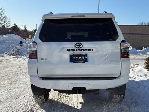 Used 2024 Toyota 4Runner SR5 image 4