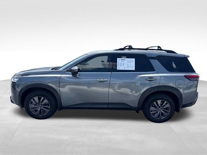 Used 2022 Nissan Pathfinder SV