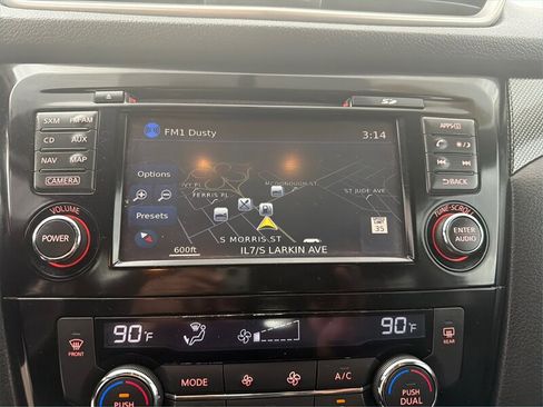 Used 2015 Nissan Rogue SL w/ SL Premium Package image 23