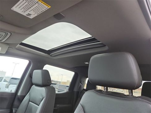 Certified 2019 Chevrolet Silverado 1500 LTZ w/ LTZ Premium Package image 19