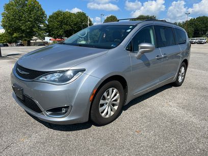Used 2017 Chrysler Pacifica Touring-L