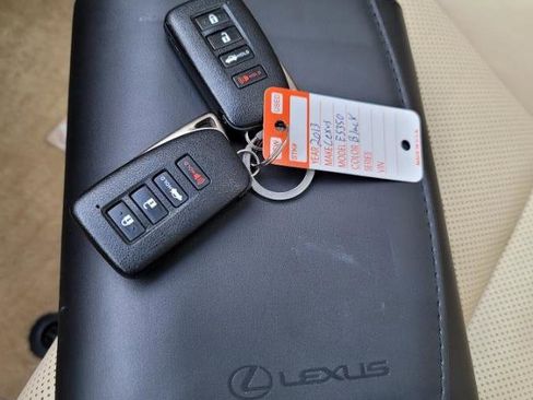 Used 2013 Lexus ES 350 image 23