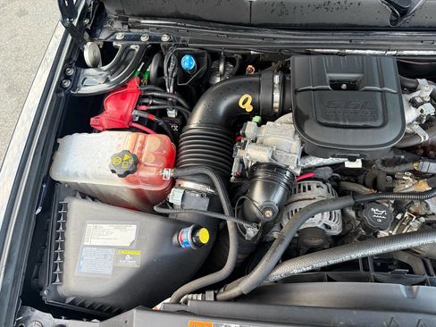 Used 2011 Chevrolet Silverado 2500 LTZ w/ LTZ Plus Package AWD/4WD image 26