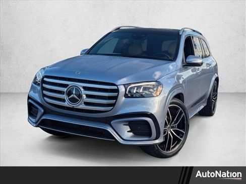 New 2026 Mercedes-Benz GLS 450 4MATIC image 1