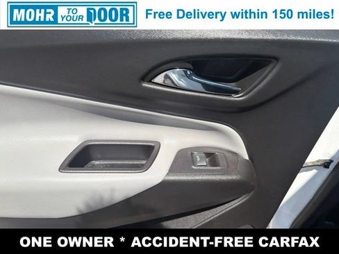 Used 2020 Chevrolet Equinox LS FWD image 37