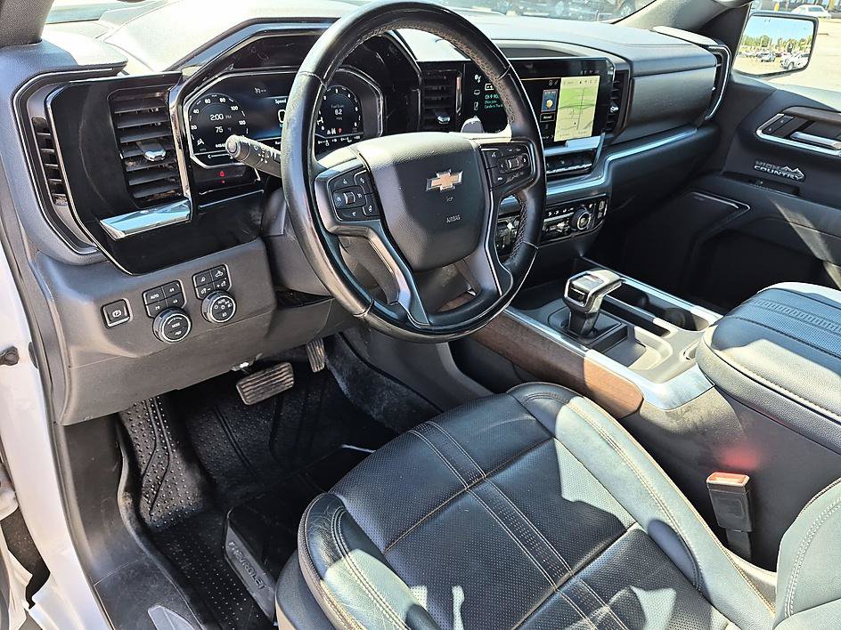Used 2023 Chevrolet Silverado 1500 High Country AWD/4WD image 16