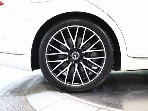 Used 2023 Mercedes-Benz S 580 4MATIC Sedan image 18