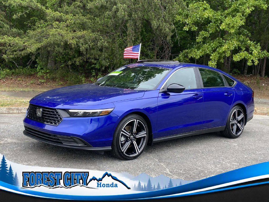 Certified 2025 Honda Accord Sport image 1