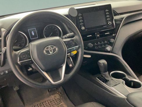 Used 2021 Toyota Camry LE FWD image 14