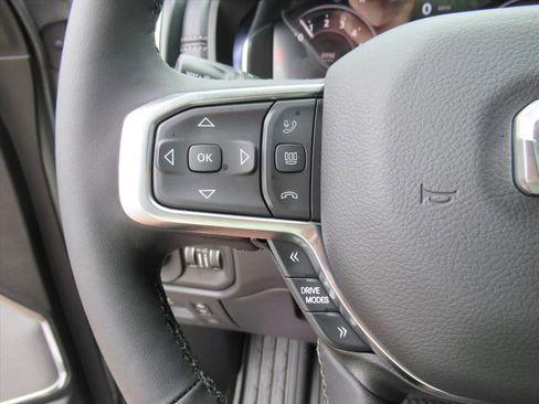 New 2026 RAM 1500 Laramie AWD/4WD image 23