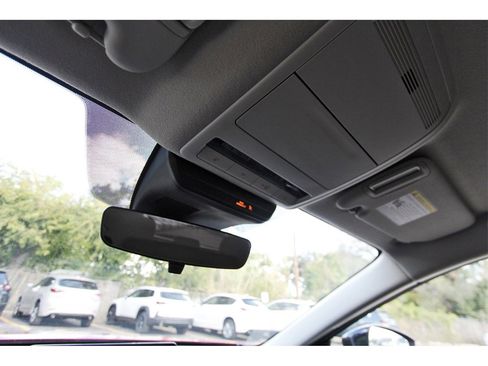 Used 2024 MAZDA CX-50 AWD 2.5 S w/ Preferred Package image 22