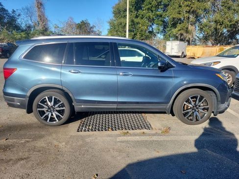 Used 2019 Honda Pilot Touring image 3