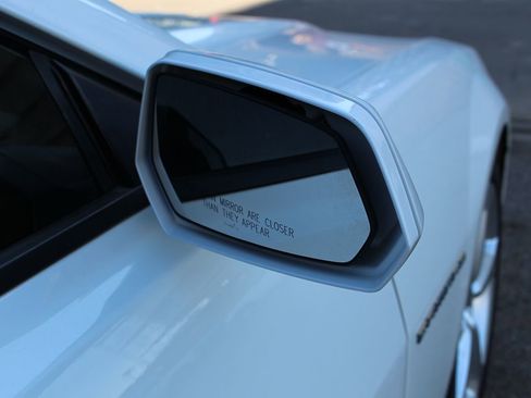 Used 2015 Chevrolet Camaro SS image 55