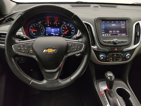 Used 2020 Chevrolet Equinox LT FWD image 22