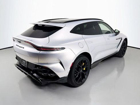 Used 2026 Aston Martin DBX 707 AWD/4WD image 7