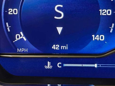 New 2025 Chevrolet Silverado 1500 LT w/ Z71 Off-Road Package image 10