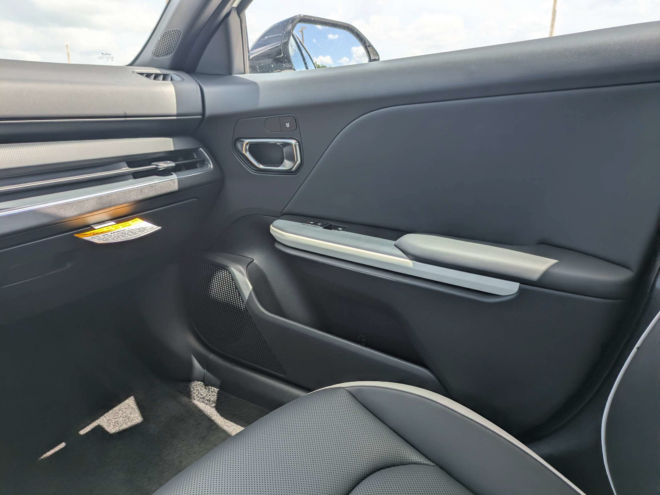 New 2026 Kia K4 EX w/ GT-Line Sunroof Package FWD image 18