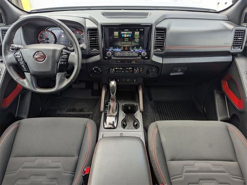 Used 2023 Nissan Frontier PRO-4X w/ Pro Convenience Package image 14