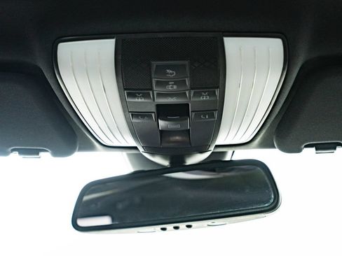 Used 2012 Mercedes-Benz E 350 4MATIC Sedan image 45