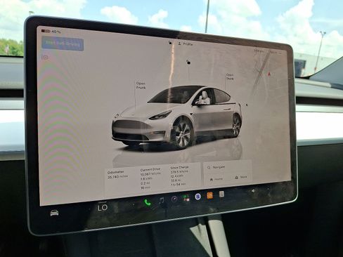 Used 2023 Tesla Model Y Long Range AWD/4WD image 14