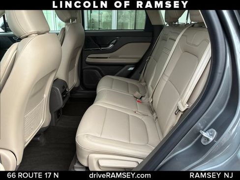 Used 2022 Lincoln Corsair AWD w/ Equipment Group 101A image 21