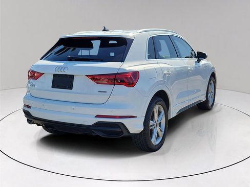 Used 2021 Audi Q3 2.0T Premium w/ Convenience Package image 6