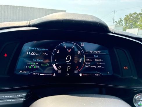 Used 2023 Chevrolet Corvette Stingray Premium Conv w/ Z51 Performance Package RWD image 30