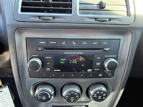 Used 2014 Dodge Challenger R/T w/ Blacktop Package image 15