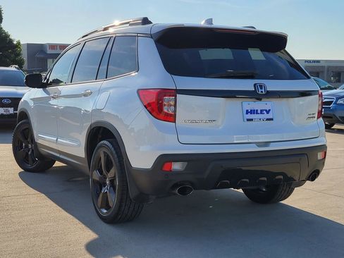 Used 2021 Honda Passport Elite image 3