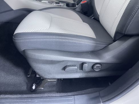 Used 2023 Subaru Forester Premium image 13