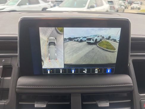 Used 2023 Chevrolet Tahoe Z71 w/ Luxury Package image 26