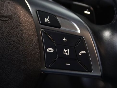 Used 2015 Mercedes-Benz GL 550 4MATIC image 14